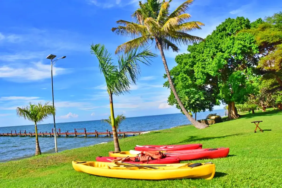 3 Days Rusinga Island and Lake Victoria Relaxation Tour